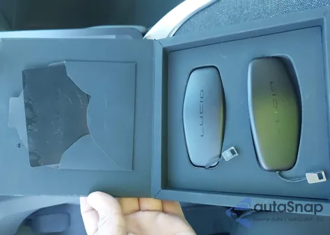 2025 Lucid Air Pure z USA, uszkodzony, nr VIN 50EA1PGA9SA007773